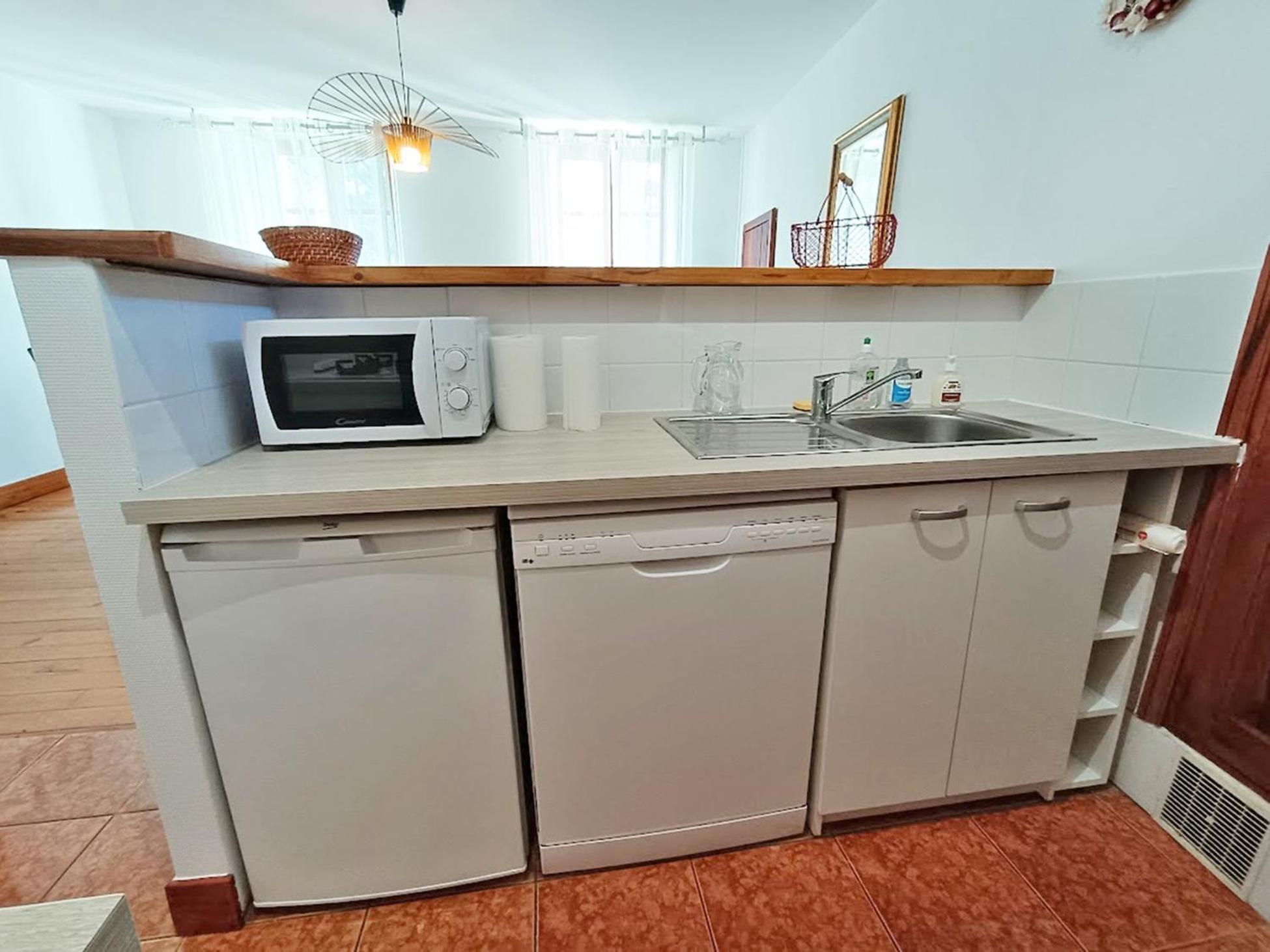 Le Petit Cerf, T3, Wifi, Cave Apartment Bagneres-de-Luchon Ngoại thất bức ảnh