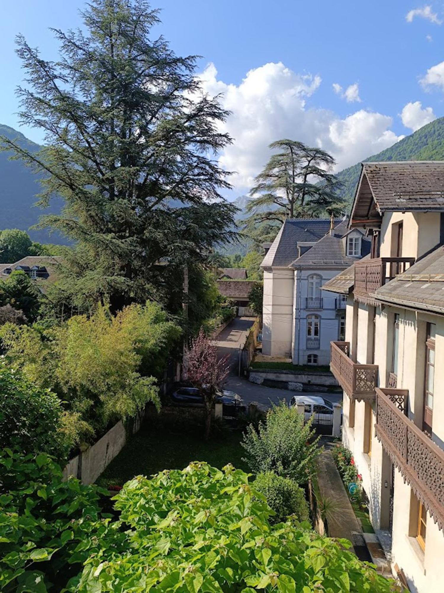 Le Petit Cerf, T3, Wifi, Cave Apartment Bagneres-de-Luchon Ngoại thất bức ảnh